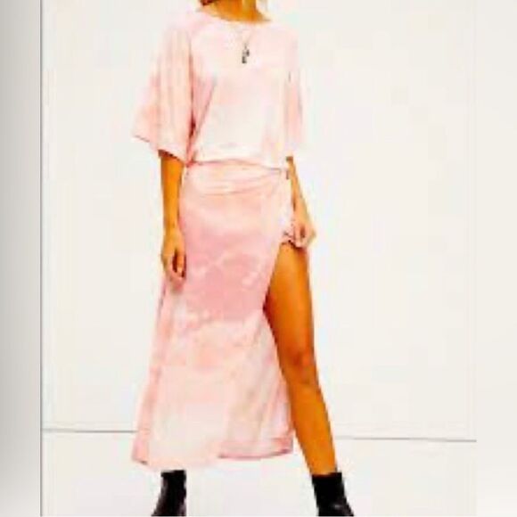 NEW Free People Alyssa Wrap Maxi Dress Pink
Combo size L
New With Tag - Picture 1 of 4